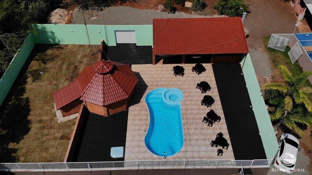 Fazenda à venda com 3 quartos, 10000m² - Foto 2