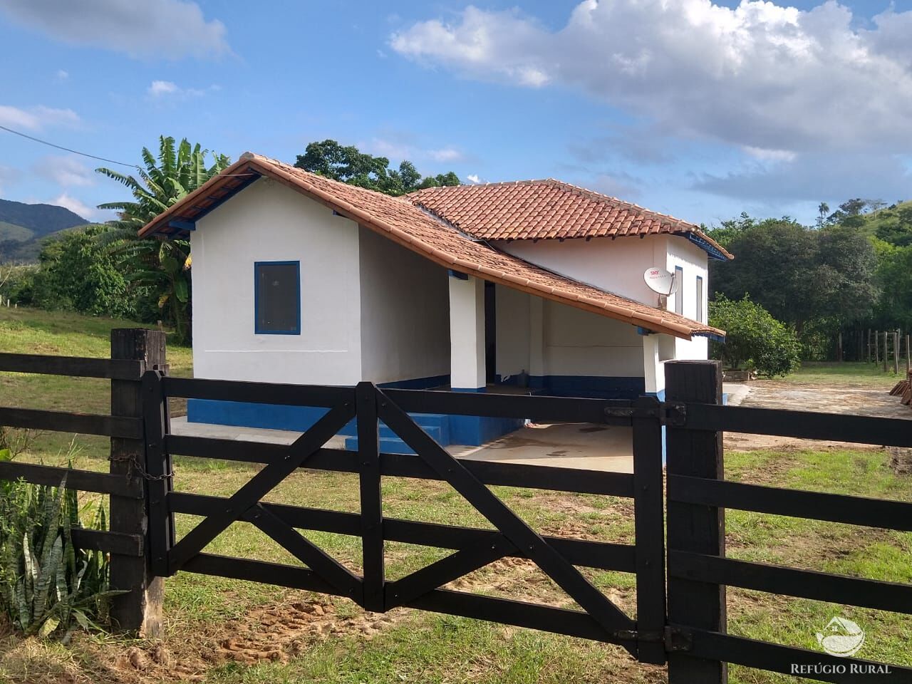 Fazenda à venda com 7 quartos, 3242799m² - Foto 12