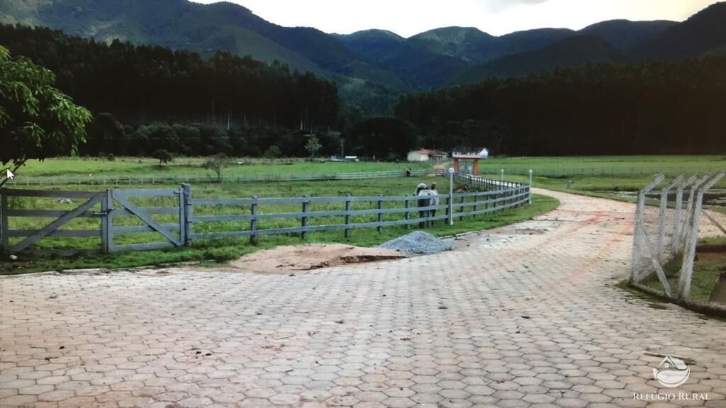 Fazenda à venda com 3 quartos, 992200m² - Foto 33