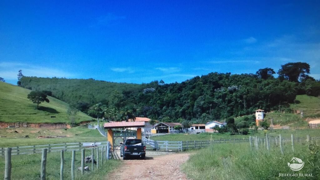 Fazenda à venda com 3 quartos, 992200m² - Foto 31