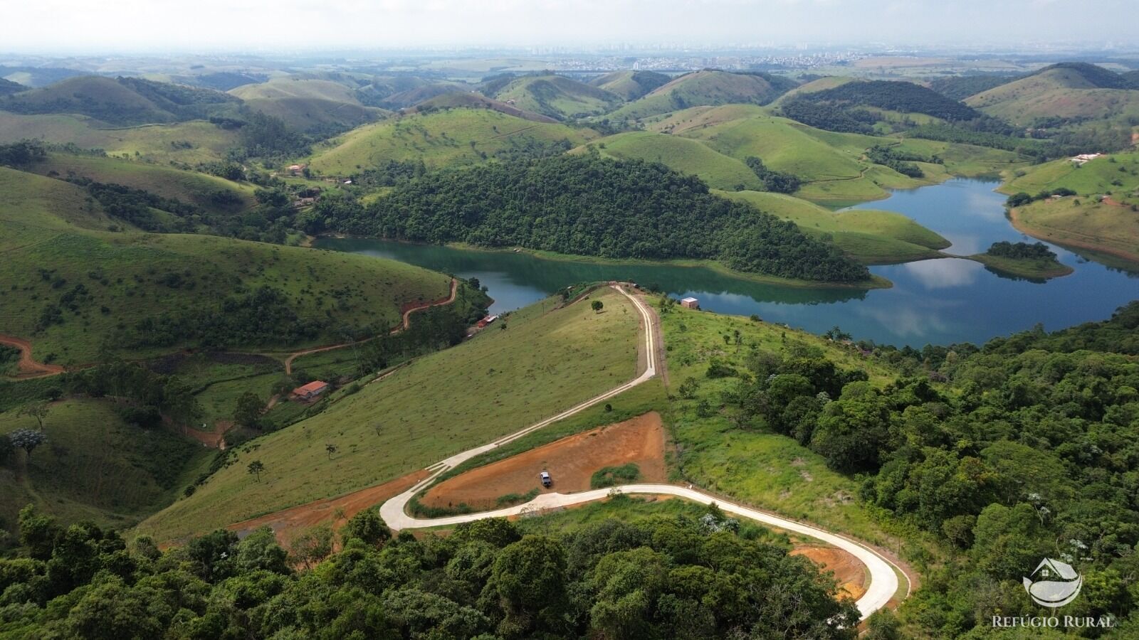 Sítio à venda com 1 quarto, 83000m² - Foto 20