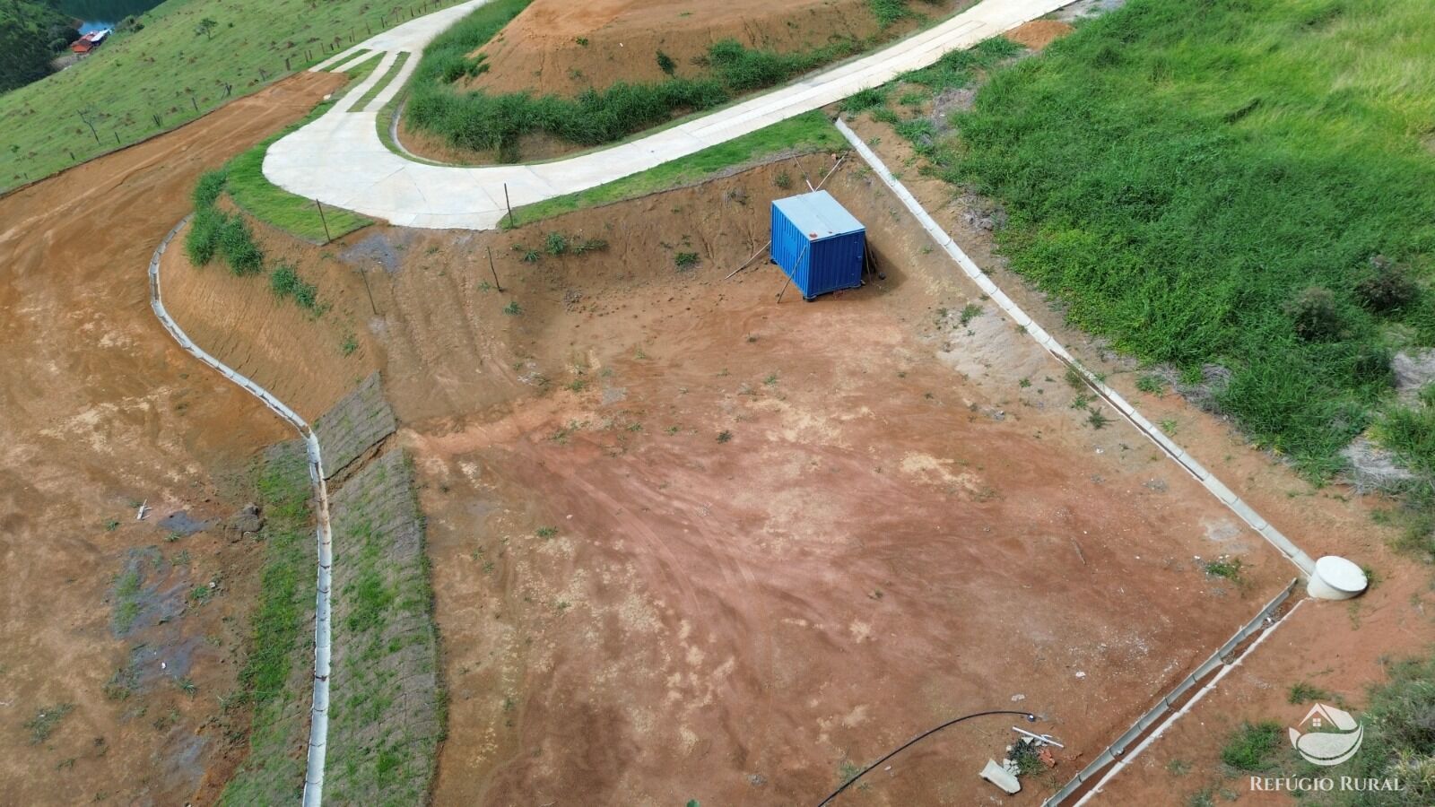 Sítio à venda com 1 quarto, 83000m² - Foto 15