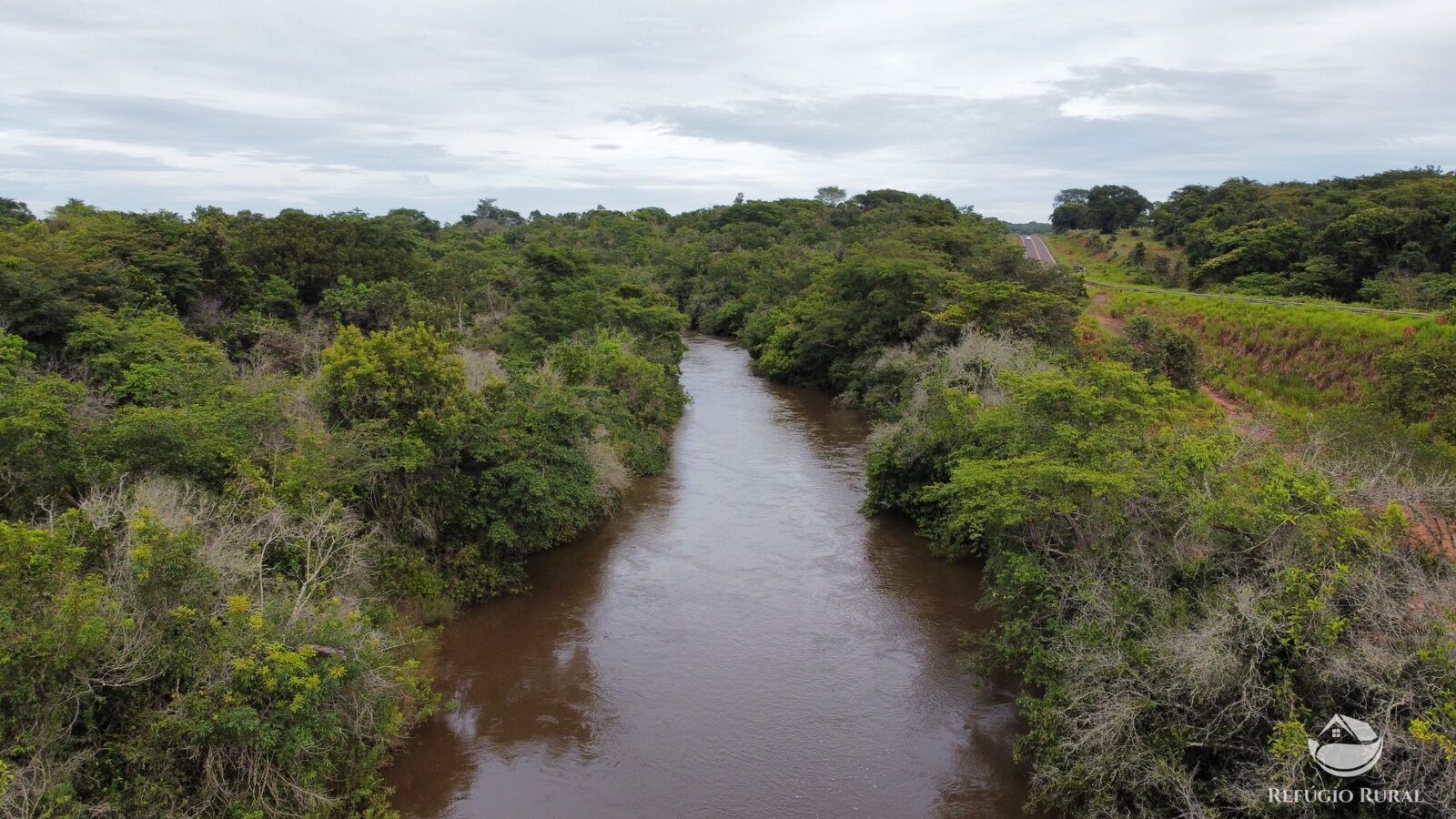 Fazenda à venda com 2 quartos, 19090000m² - Foto 2