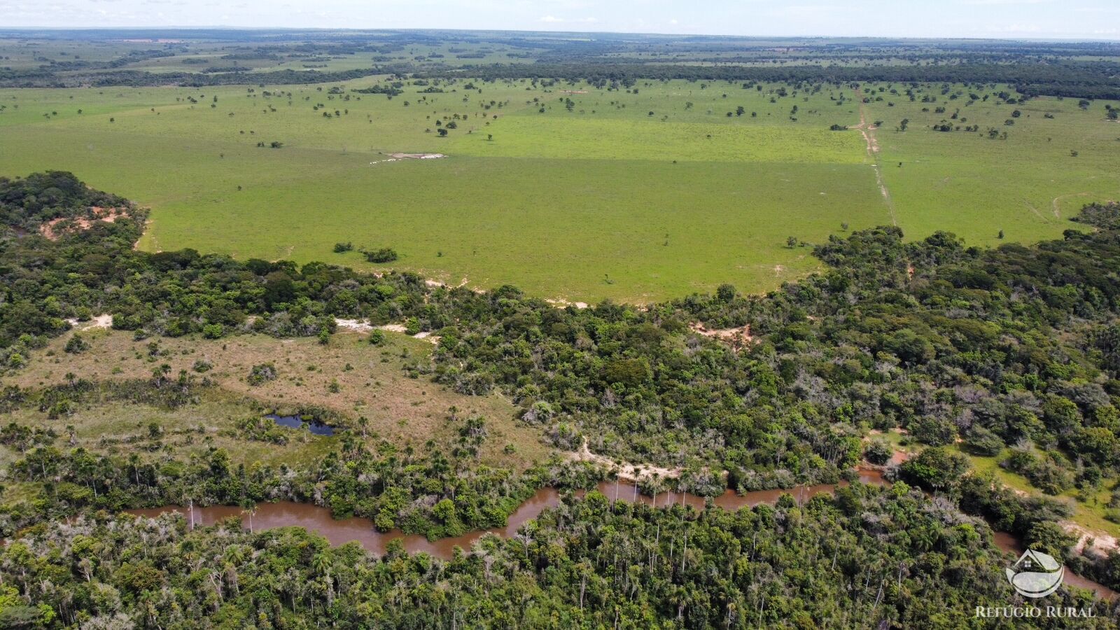 Fazenda à venda com 2 quartos, 19090000m² - Foto 9