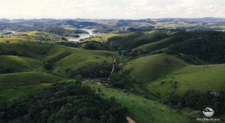 Fazenda à venda com 2 quartos, 3161000m² - Foto 10