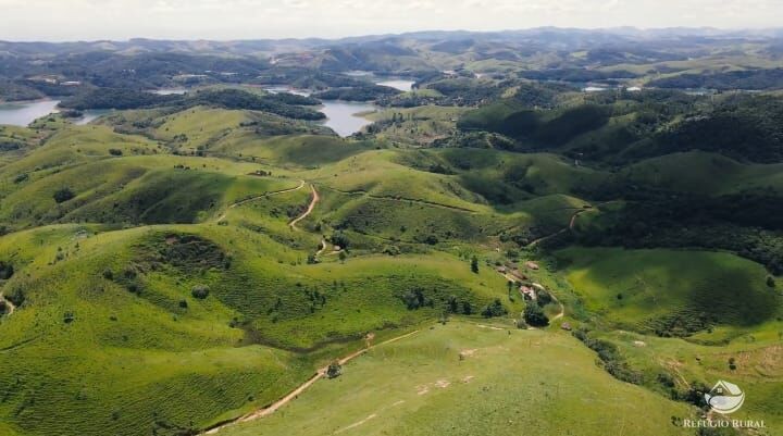 Fazenda à venda com 2 quartos, 3161000m² - Foto 12