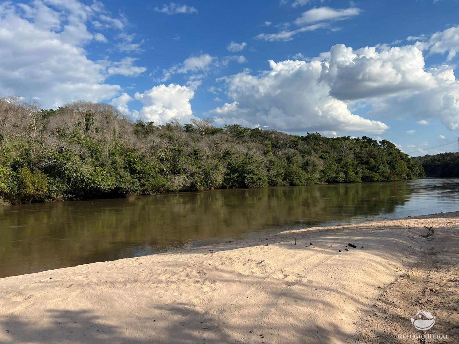 Fazenda à venda com 8 quartos, 87330000m² - Foto 2