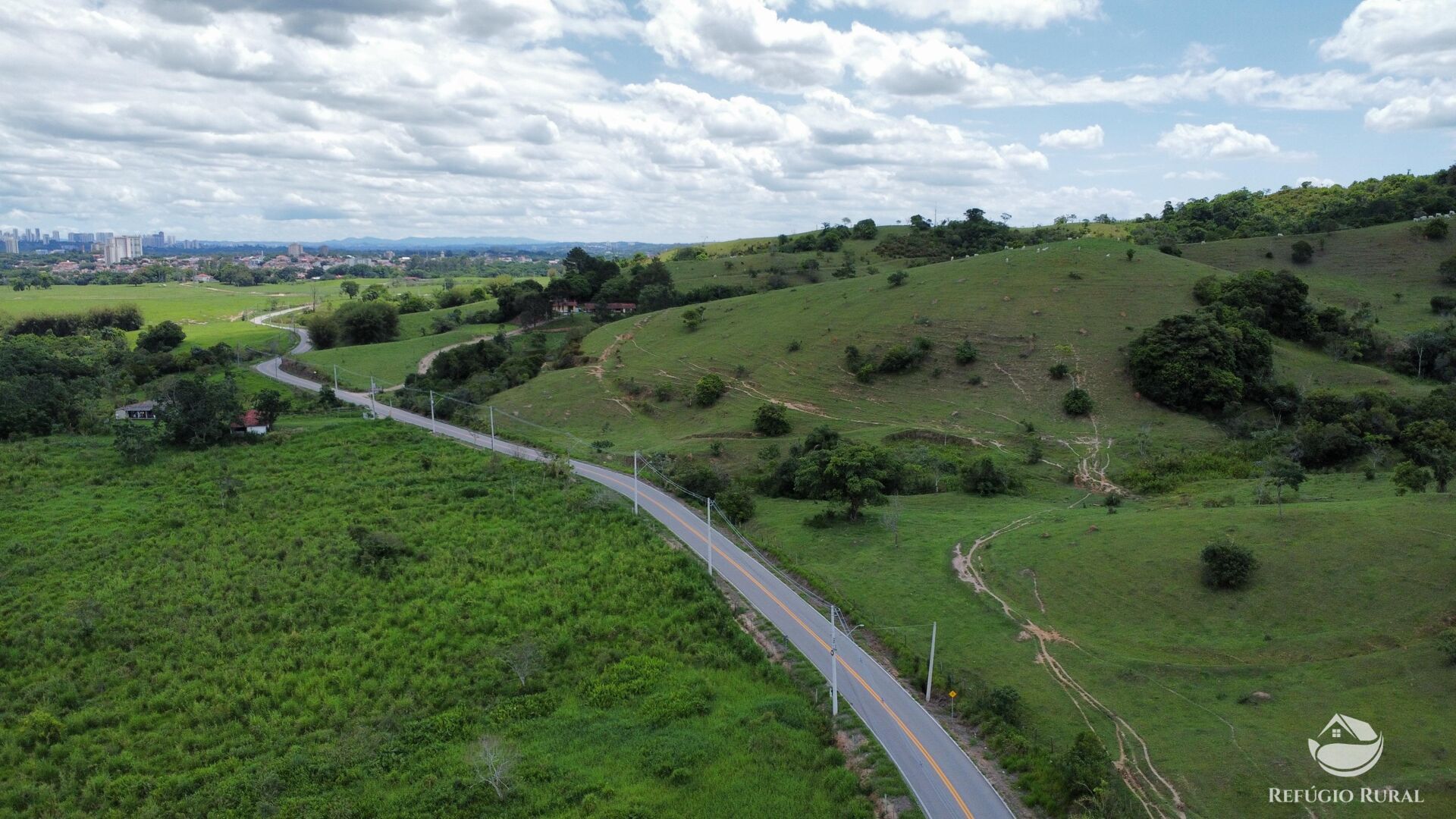 Fazenda à venda com 3 quartos, 484000m² - Foto 13