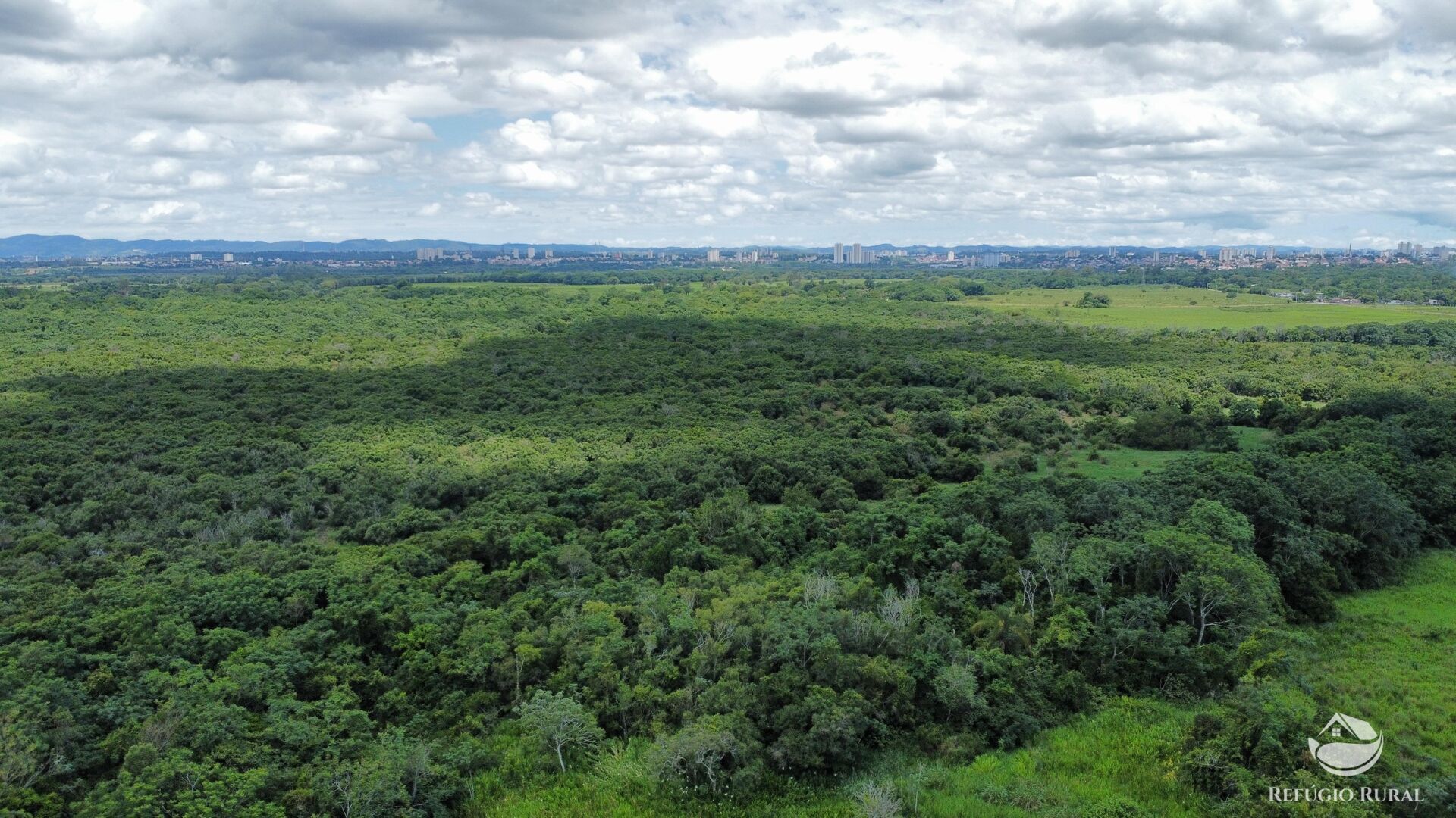 Fazenda à venda com 3 quartos, 484000m² - Foto 11