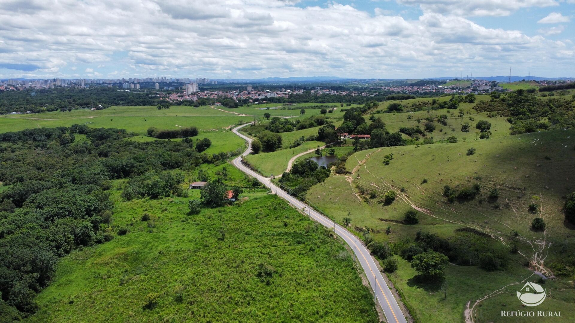 Fazenda à venda com 3 quartos, 484000m² - Foto 6