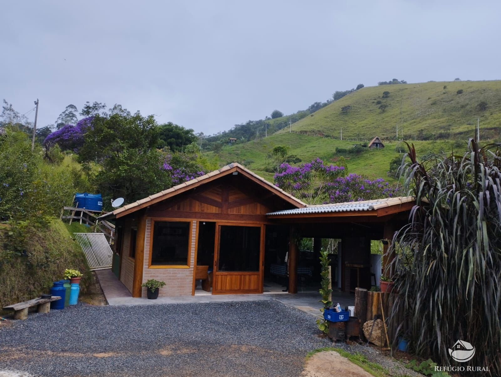 Casa à venda com 2 quartos, 100m² - Foto 12