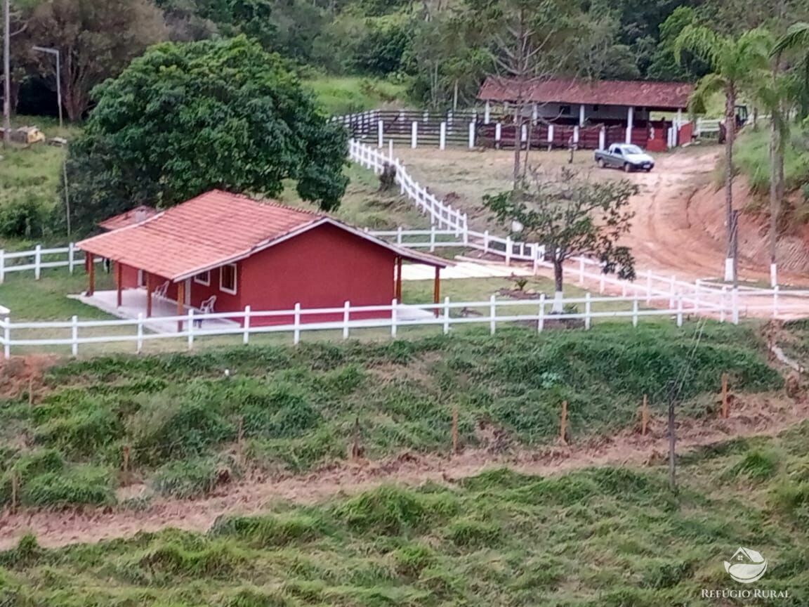 Fazenda à venda com 1 quarto, 726000m² - Foto 1