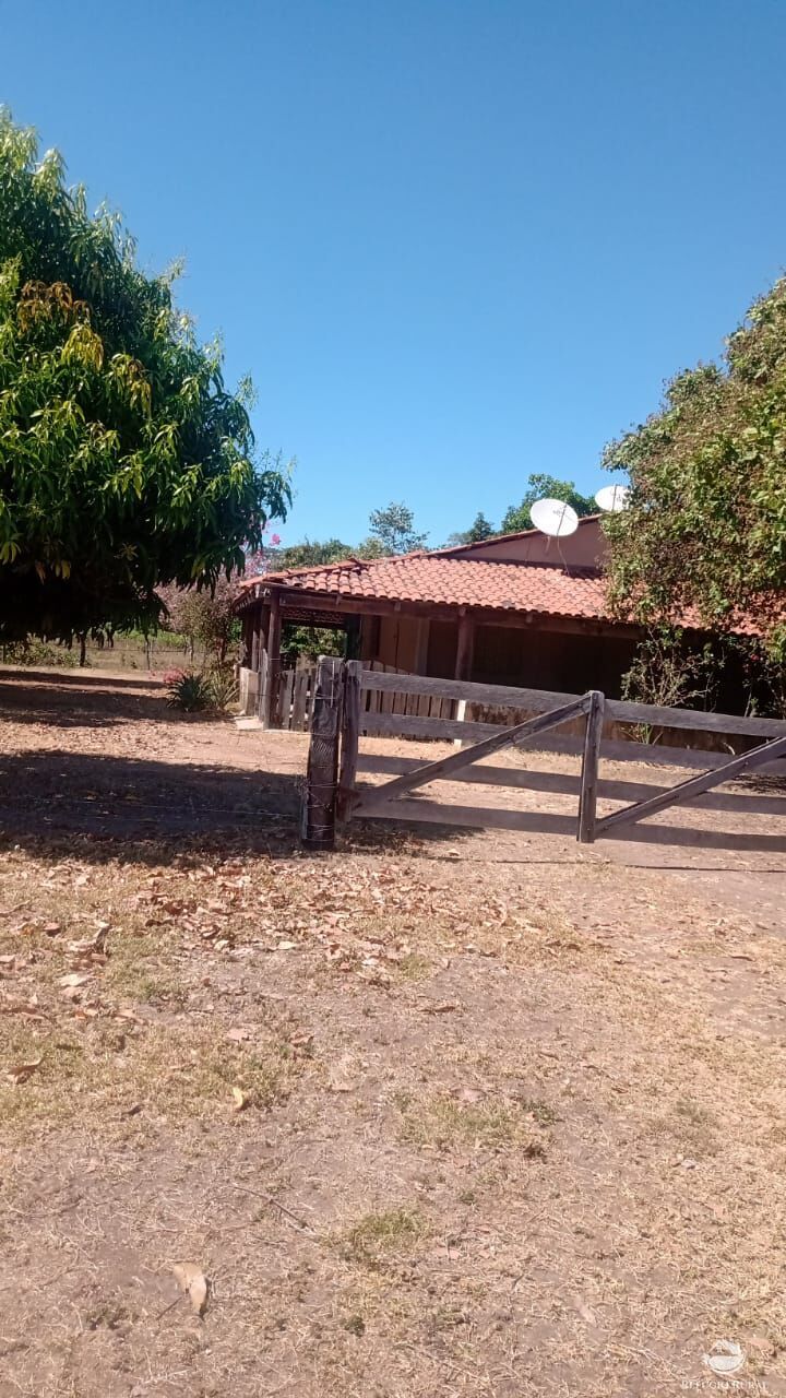 Fazenda à venda com 5 quartos, 50000000m² - Foto 2