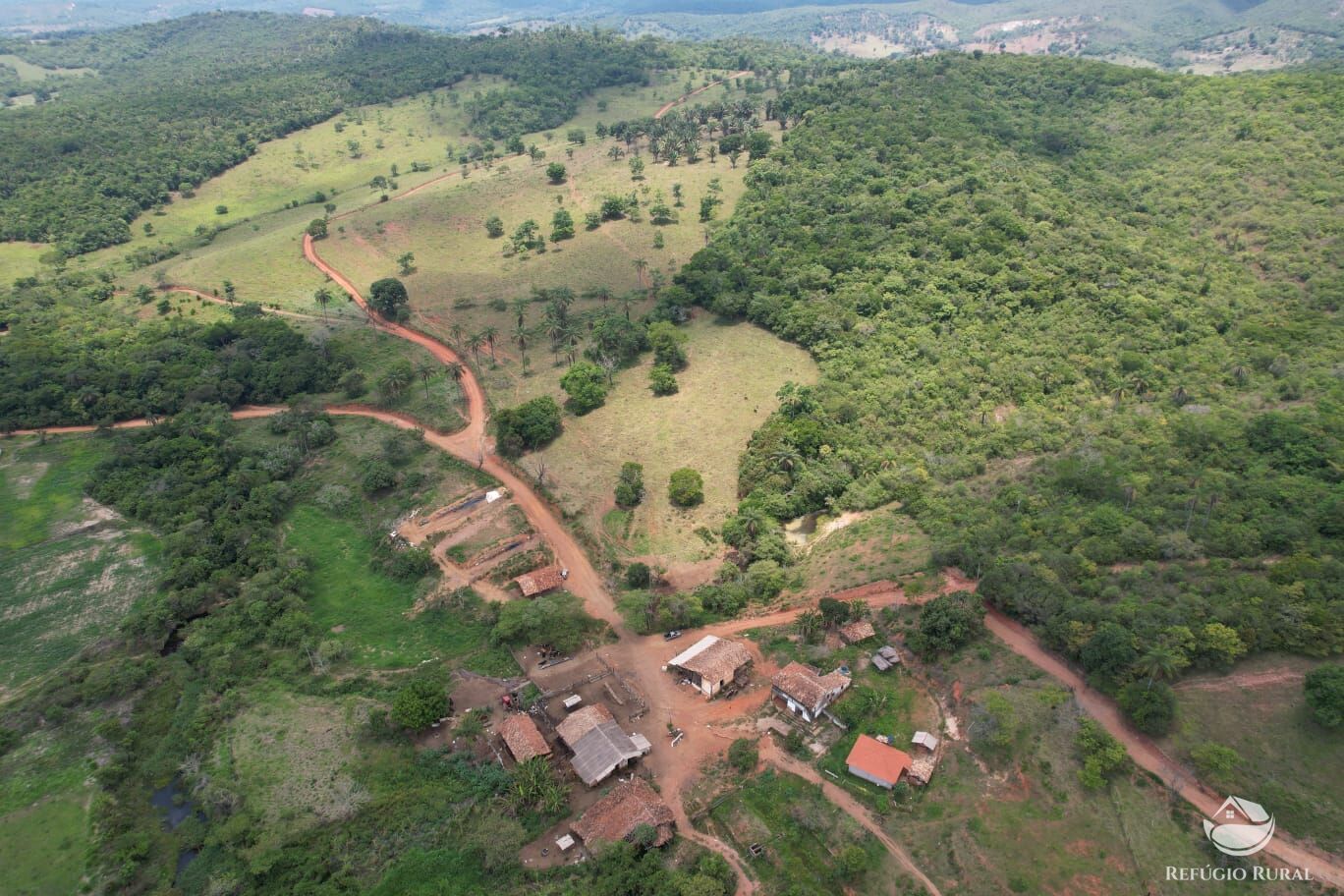 Fazenda à venda com 2 quartos, 5760000m² - Foto 4