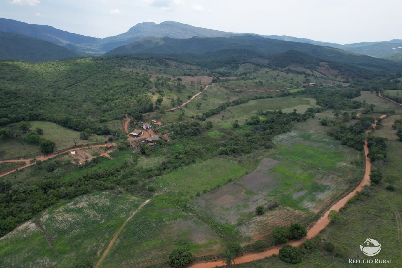 Fazenda à venda com 2 quartos, 5760000m² - Foto 22