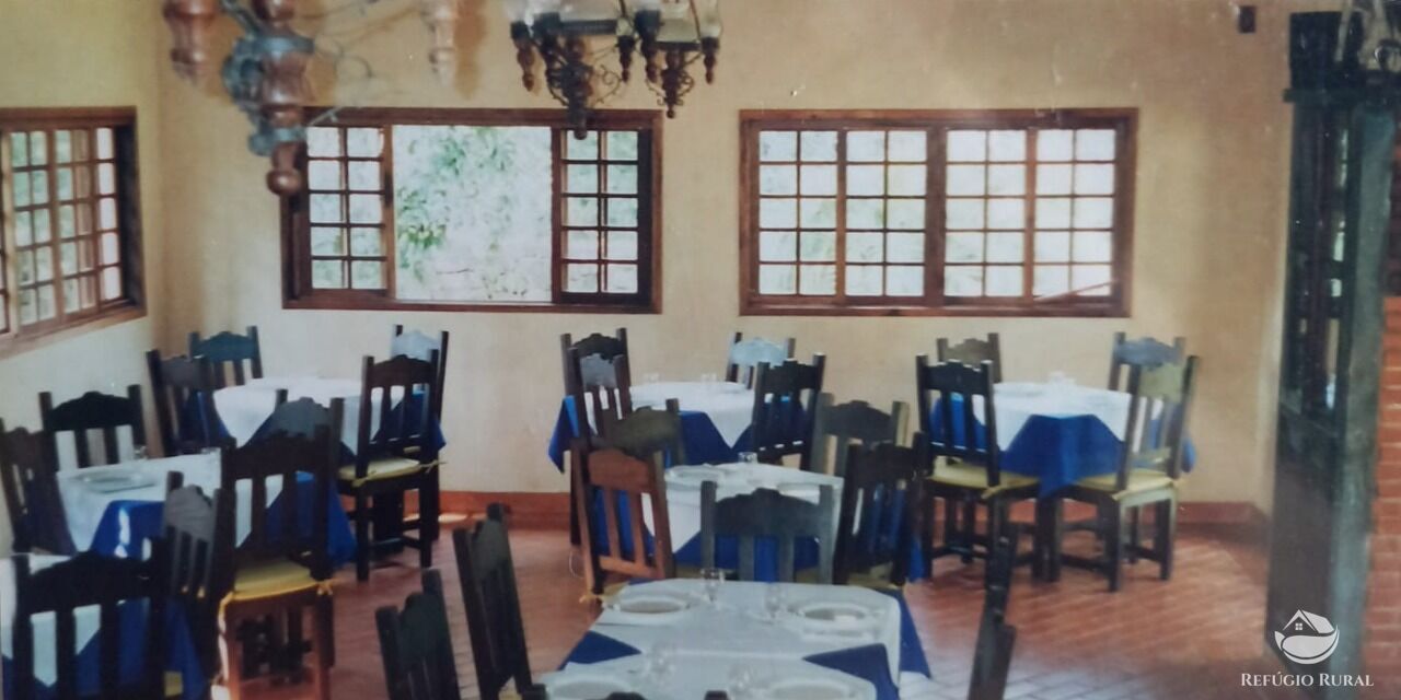 Hotel à venda com 14 quartos, 96800m² - Foto 38