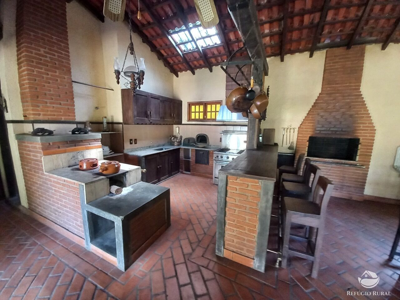 Hotel à venda com 14 quartos, 96800m² - Foto 25