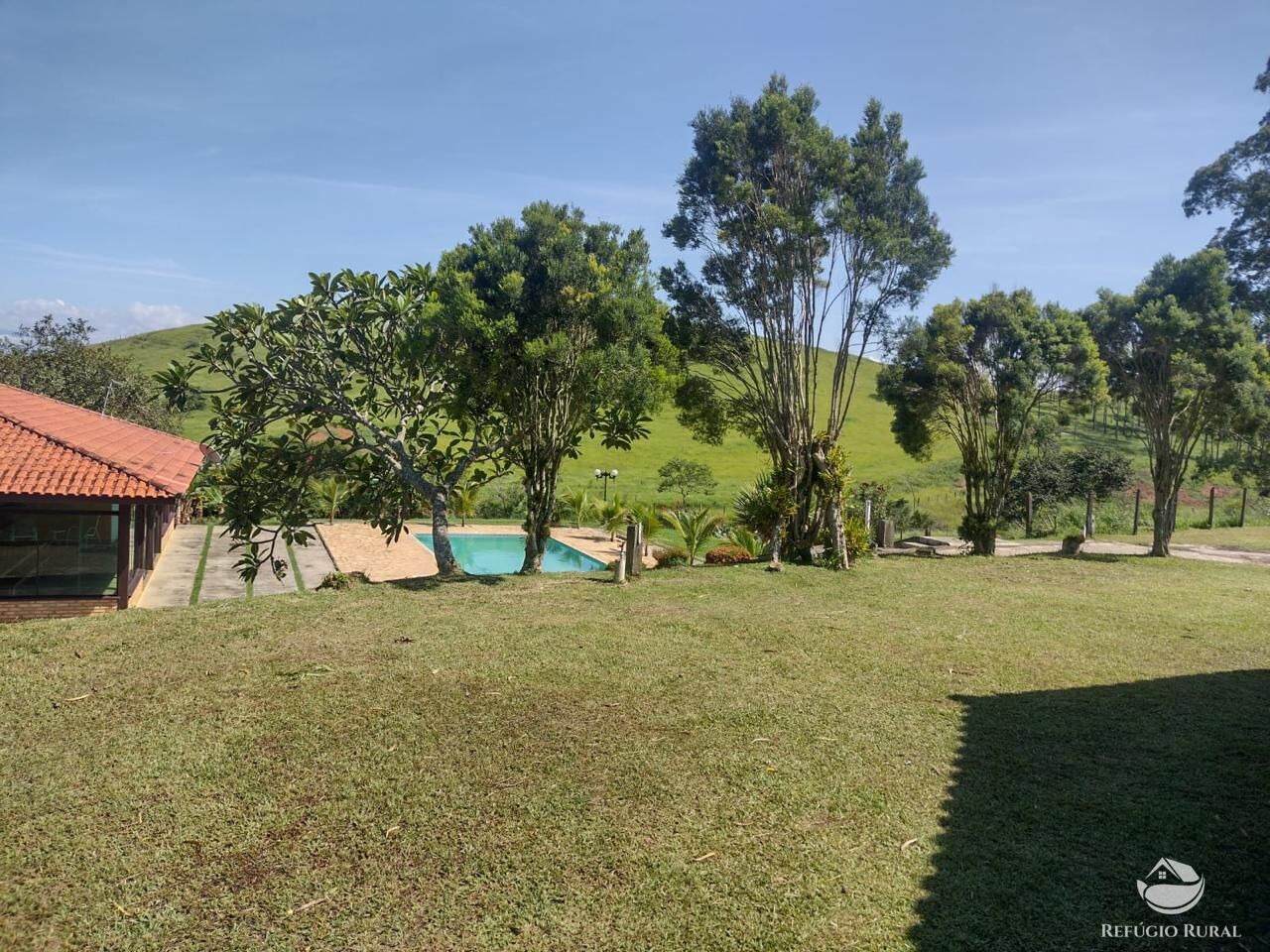 Fazenda à venda com 2 quartos, 2589400m² - Foto 5