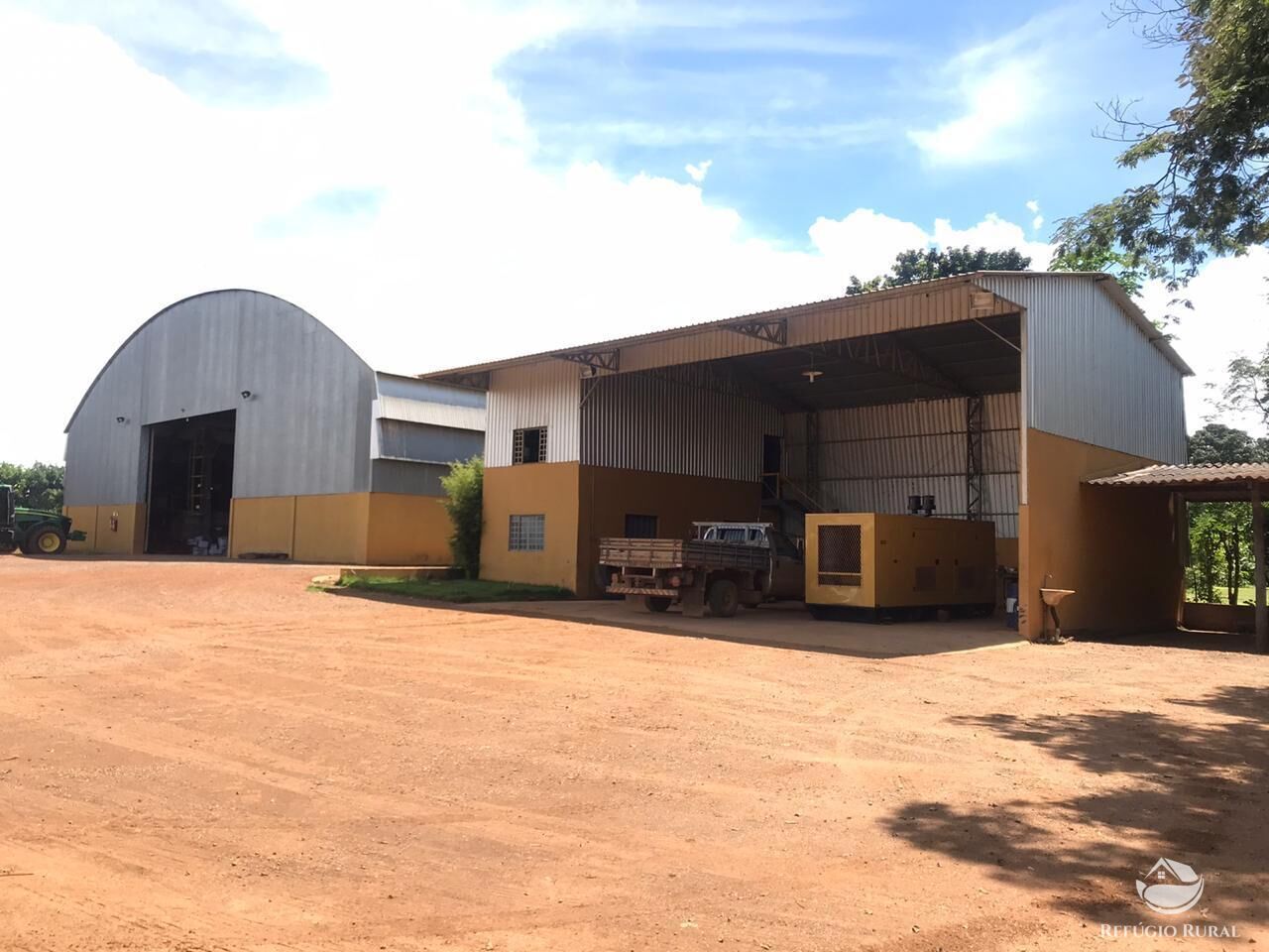 Fazenda à venda com 2 quartos, 11100000m² - Foto 4