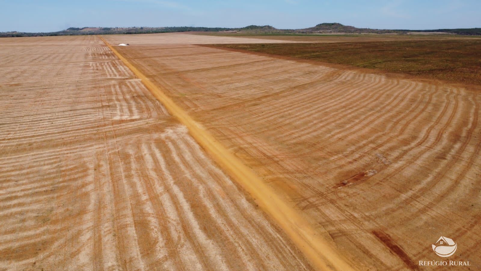 Fazenda à venda com 1 quarto, 14036000m² - Foto 12