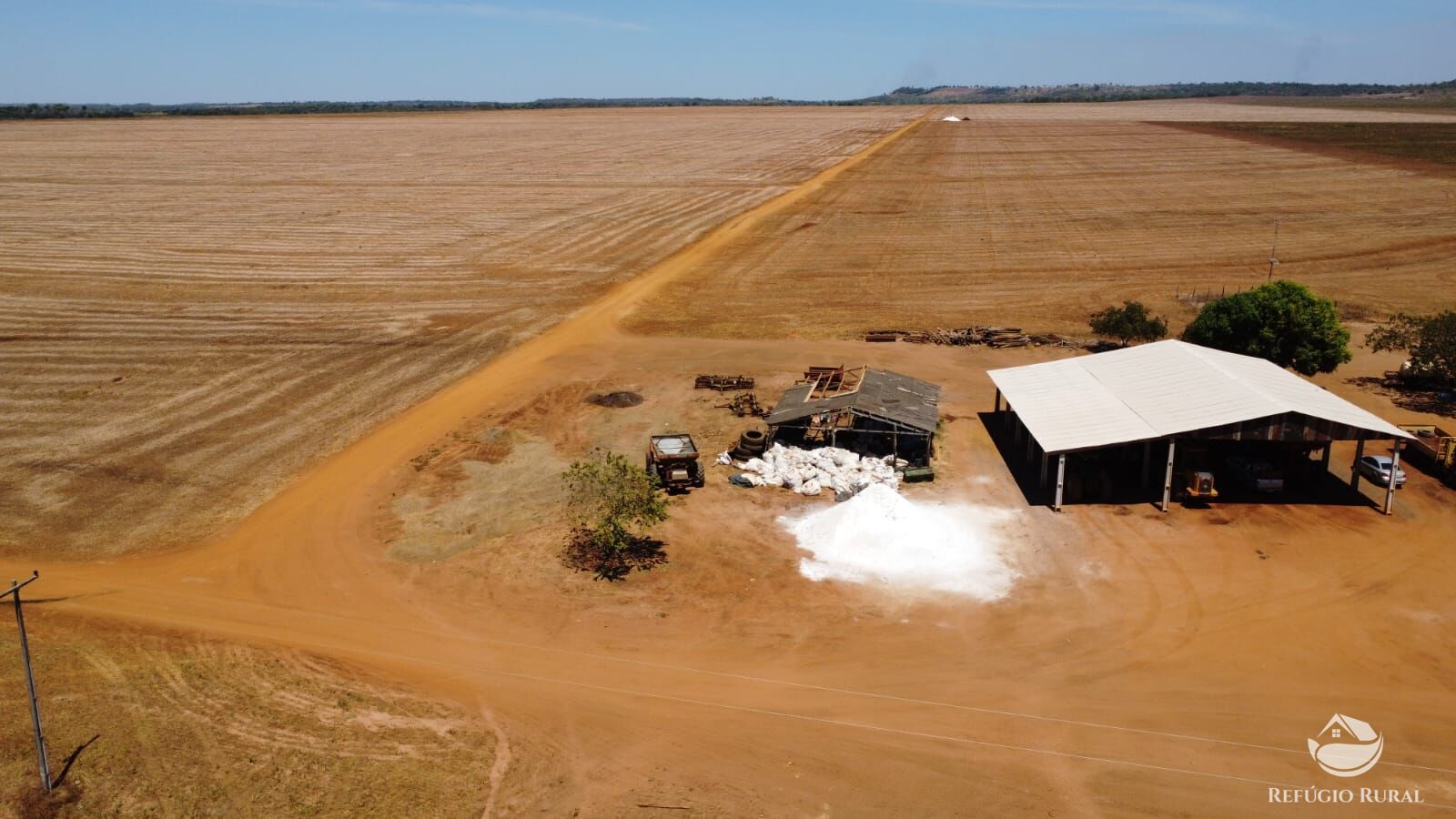 Fazenda à venda com 1 quarto, 14036000m² - Foto 4