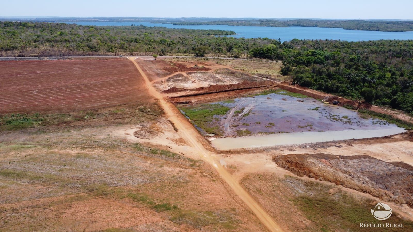 Fazenda à venda com 1 quarto, 14036000m² - Foto 2
