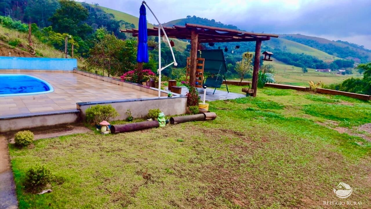 Chácara à venda com 2 quartos, 11000m² - Foto 9