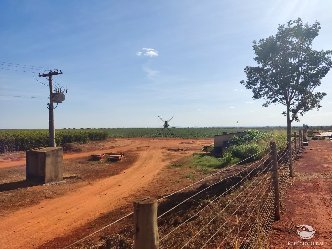 Fazenda à venda com 2 quartos, 4700000m² - Foto 13