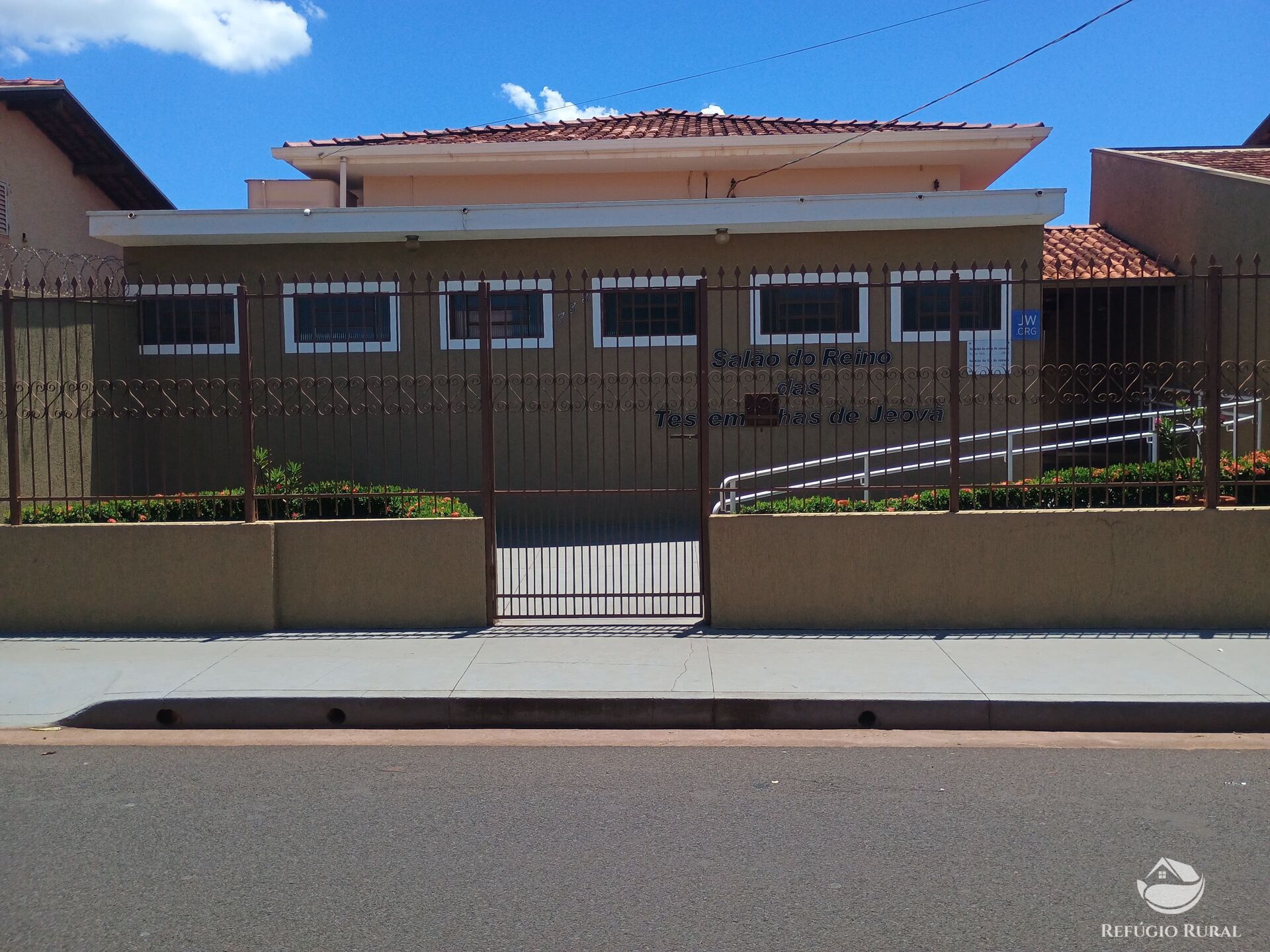 Prédio Inteiro à venda com 1 quarto, 223m² - Foto 1