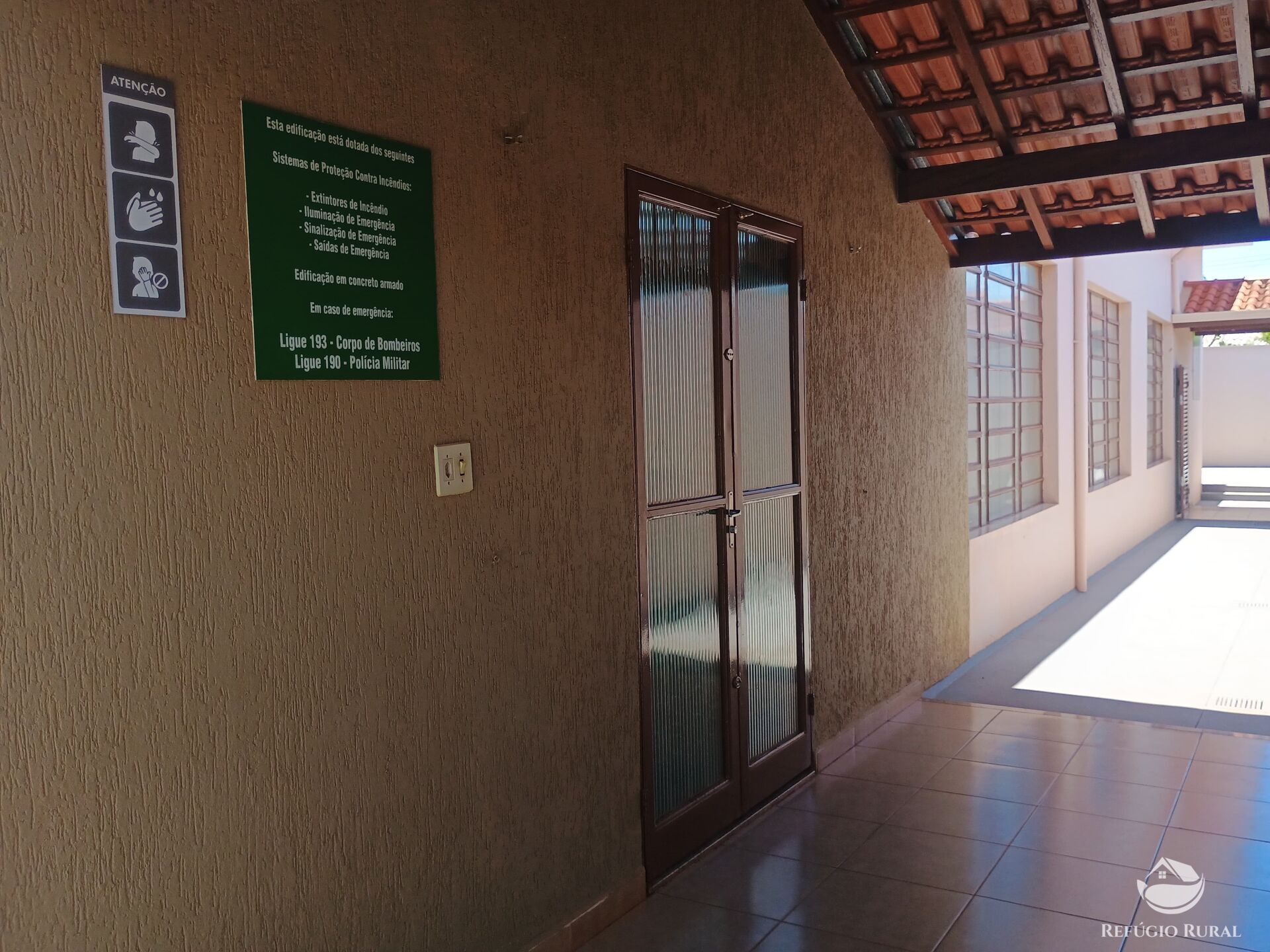 Prédio Inteiro à venda com 1 quarto, 223m² - Foto 11
