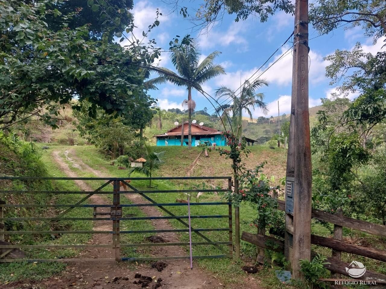 Sítio à venda com 2 quartos, 97000m² - Foto 14