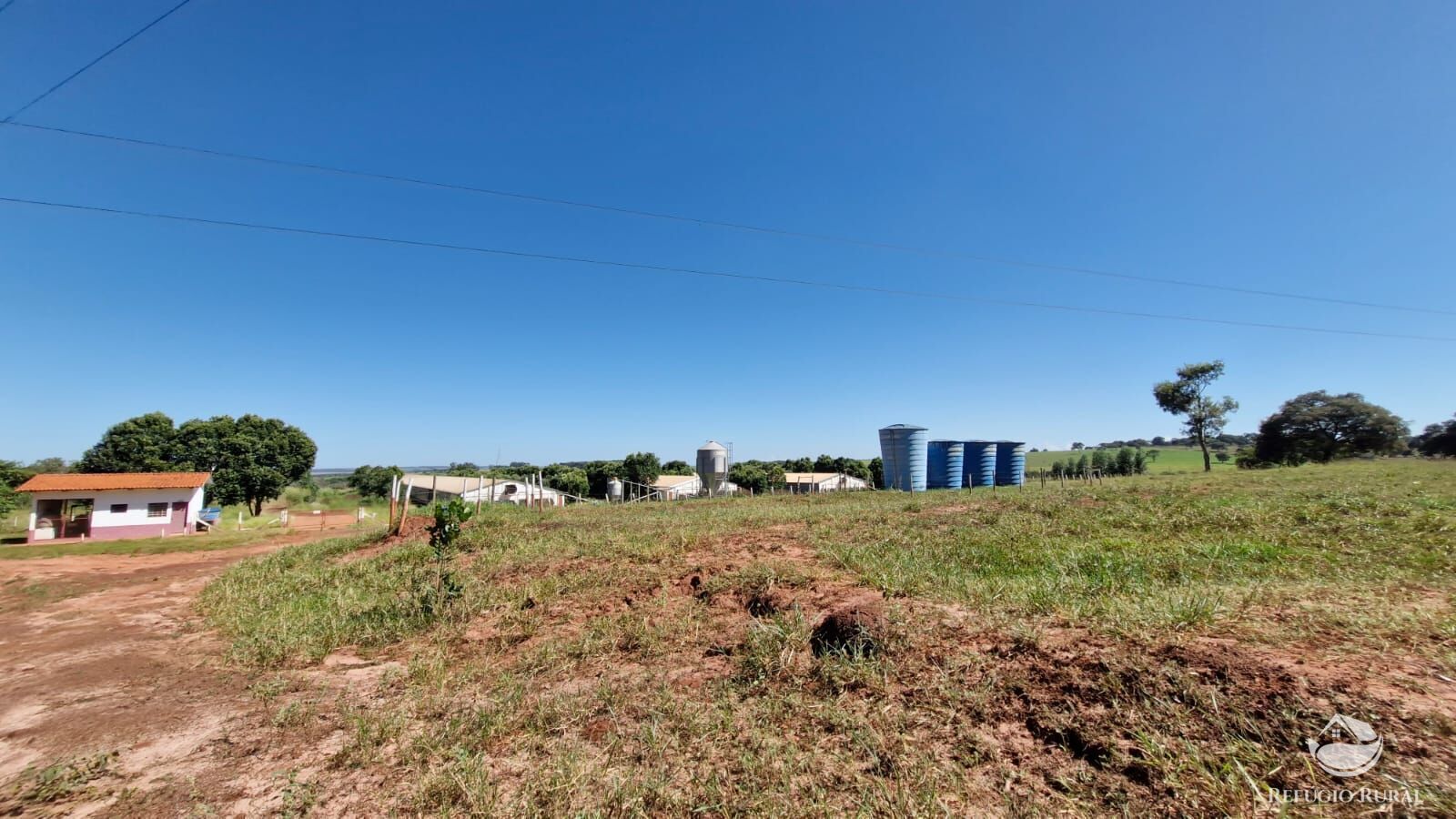 Fazenda à venda com 4 quartos, 822800m² - Foto 33