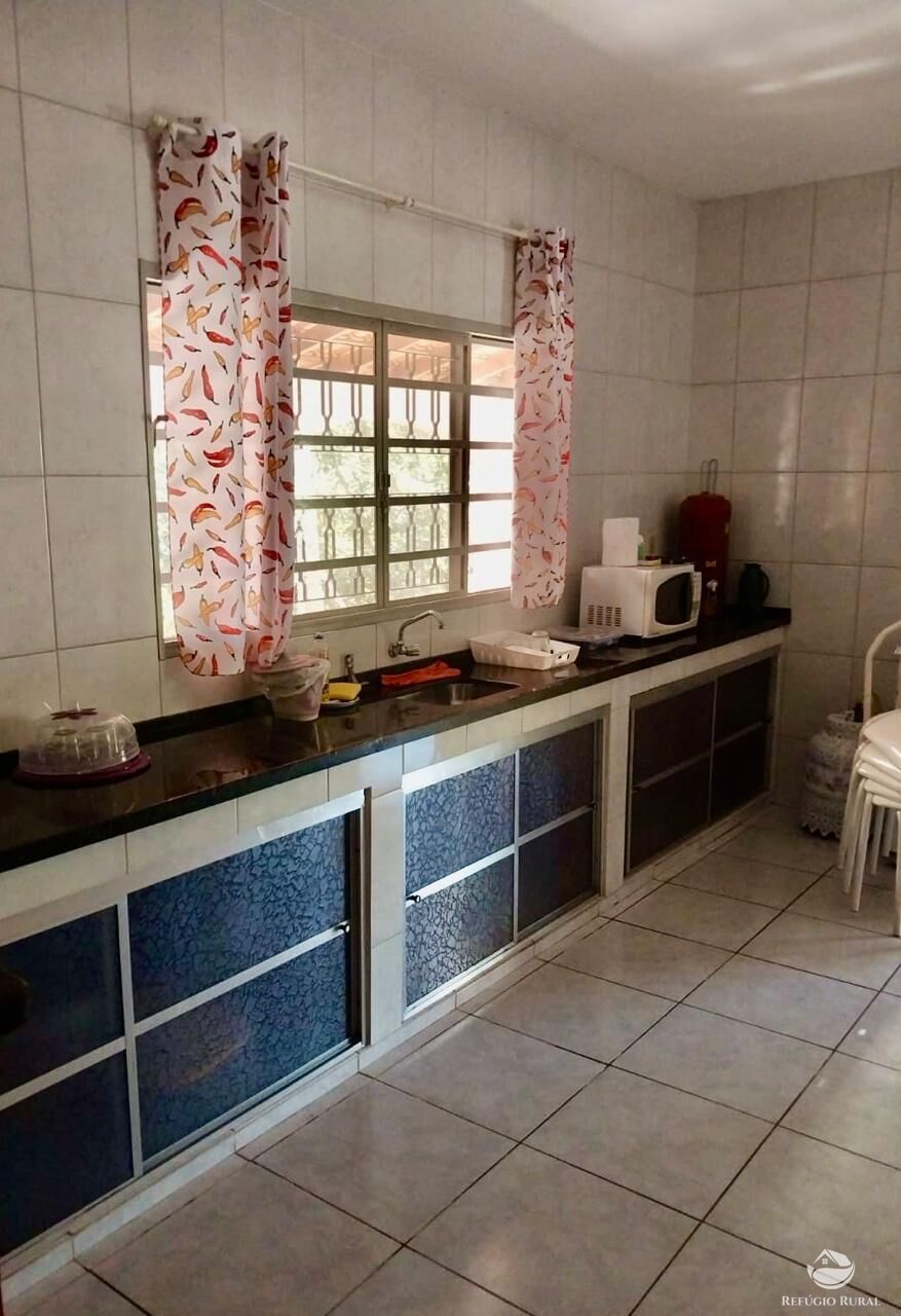 Chácara à venda com 2 quartos, 22000m² - Foto 16