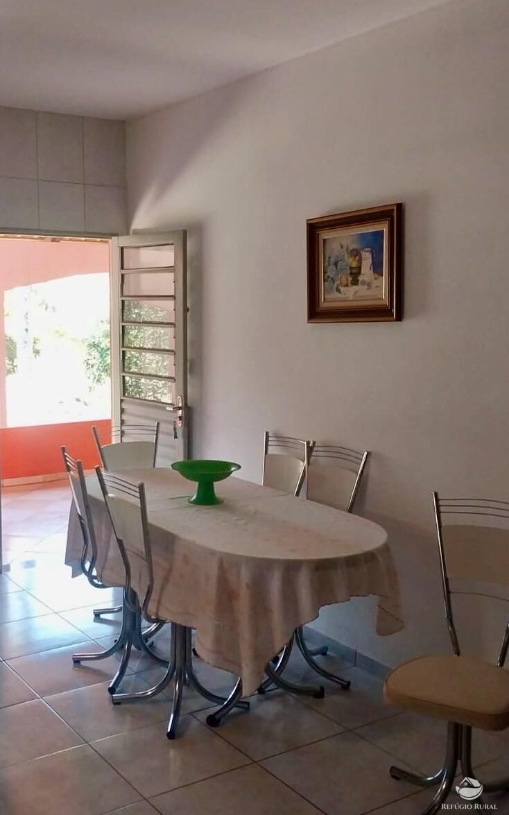 Chácara à venda com 2 quartos, 22000m² - Foto 17