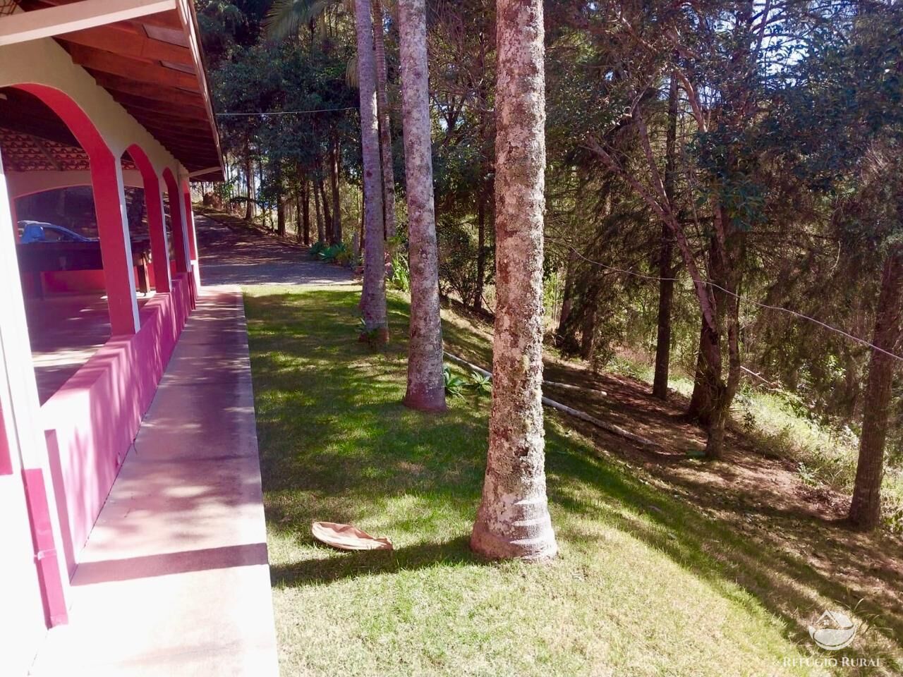 Chácara à venda com 2 quartos, 22000m² - Foto 13