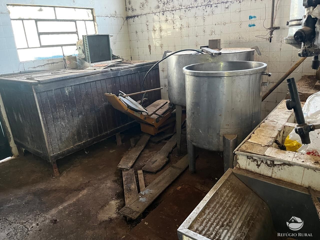 Fazenda à venda com 11 quartos, 11858000m² - Foto 15