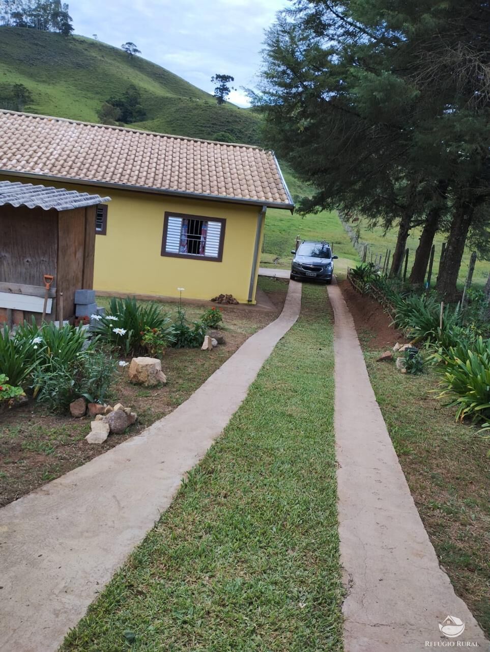 Chácara à venda com 2 quartos, 7000m² - Foto 2