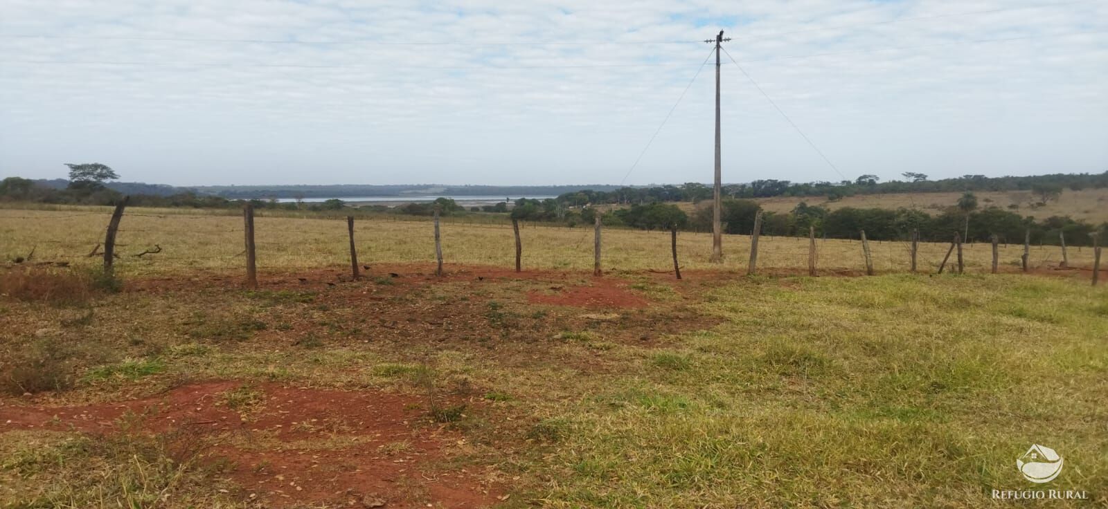 Sítio, 1 quarto, 10648 hectares - Foto 17