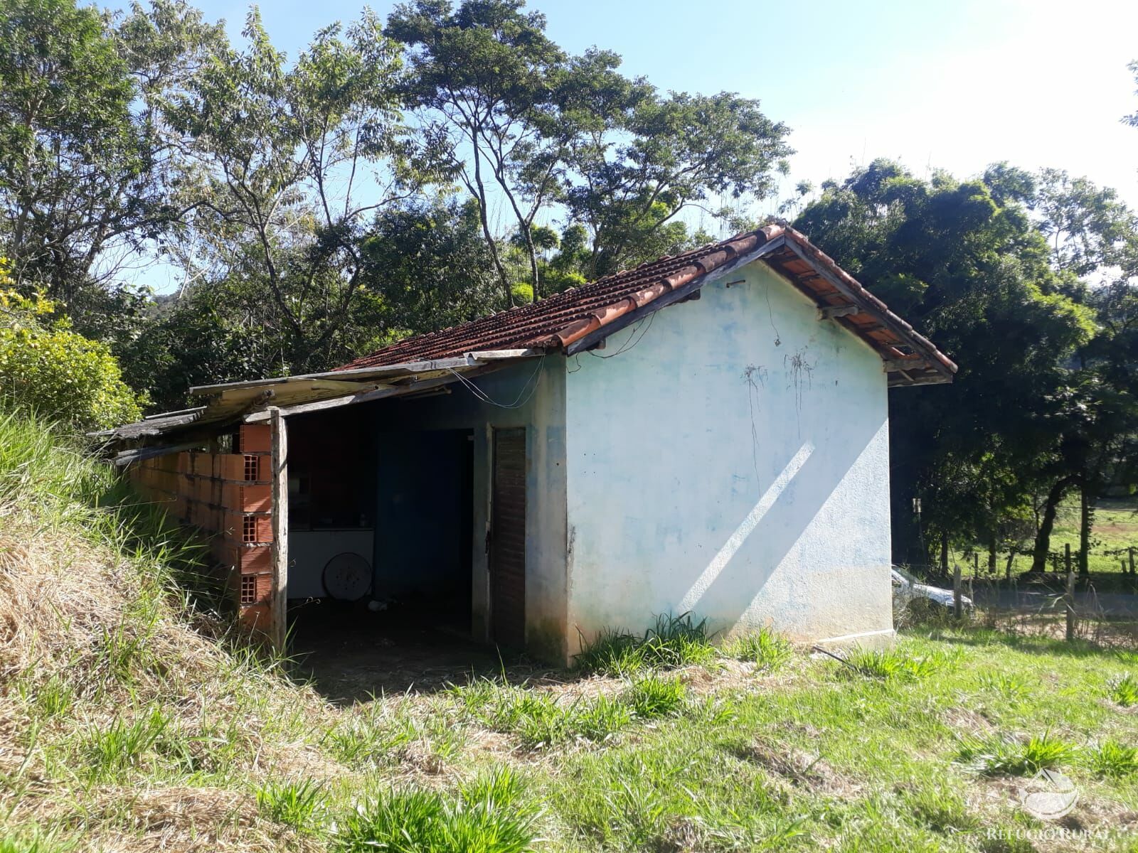 Fazenda à venda com 13 quartos, 39947m² - Foto 6