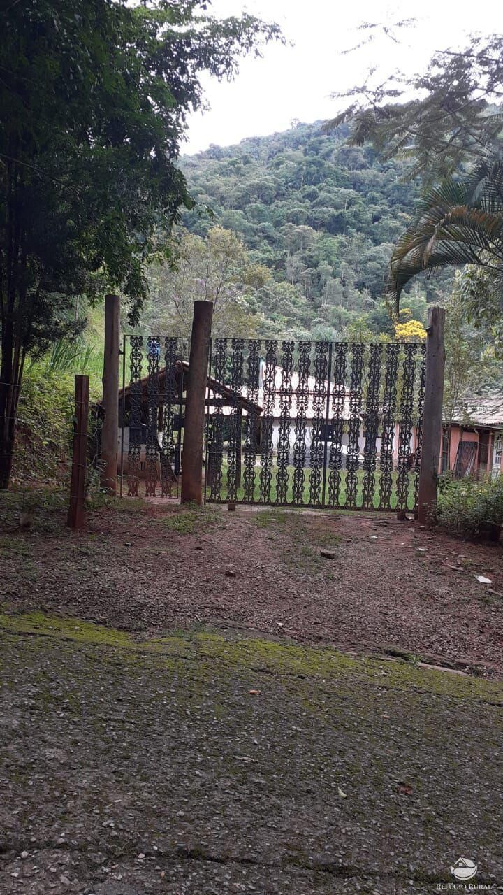 Fazenda à venda com 7 quartos, 30000m² - Foto 48