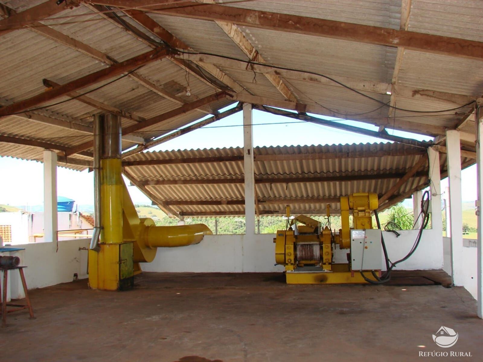 Fazenda à venda com 2 quartos, 80000m² - Foto 36