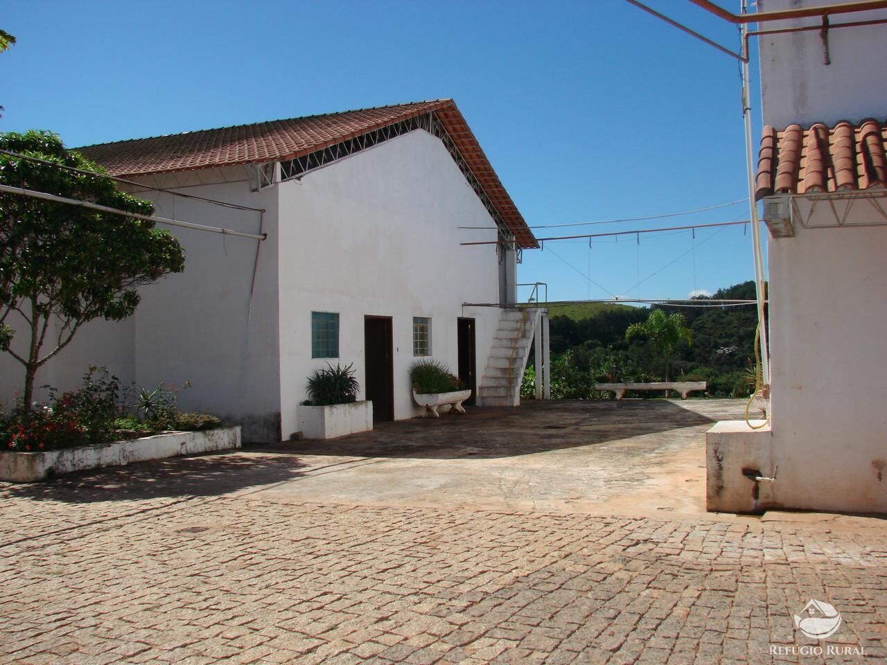 Fazenda à venda com 2 quartos, 80000m² - Foto 23