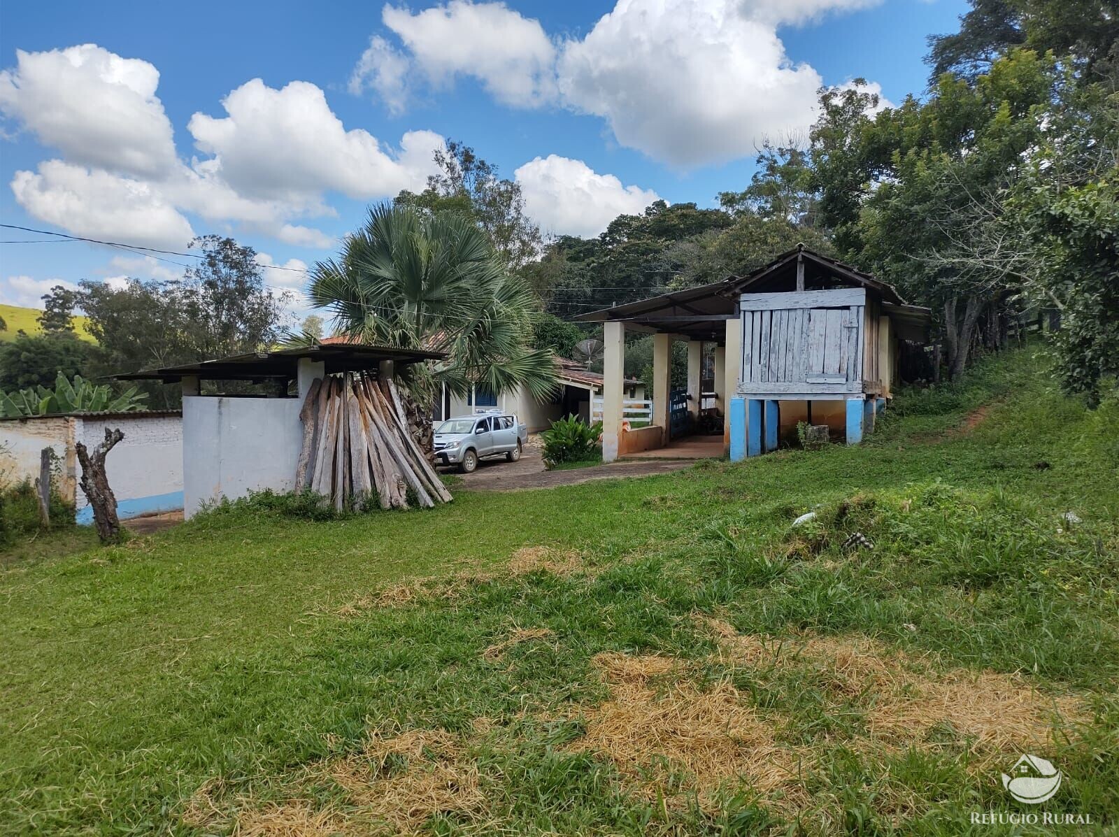 Fazenda à venda com 2 quartos, 270000m² - Foto 9