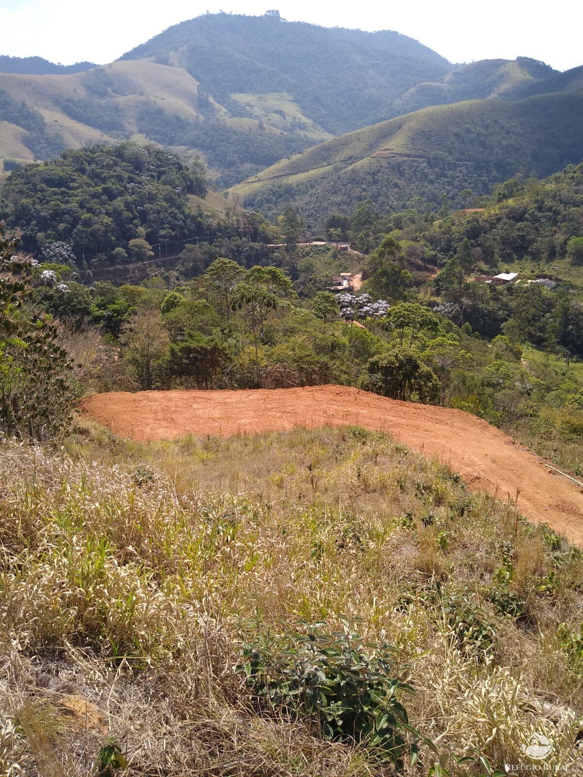 Fazenda à venda com 4 quartos, 28000m² - Foto 32