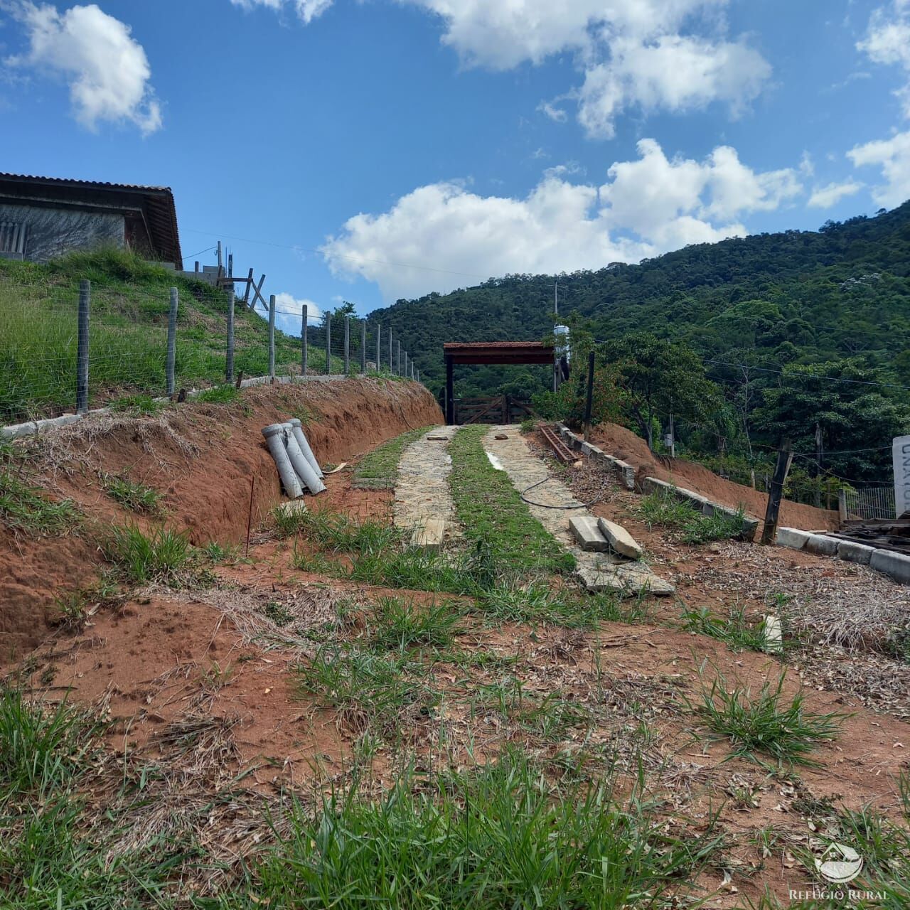 Terreno à venda, 1300m² - Foto 5