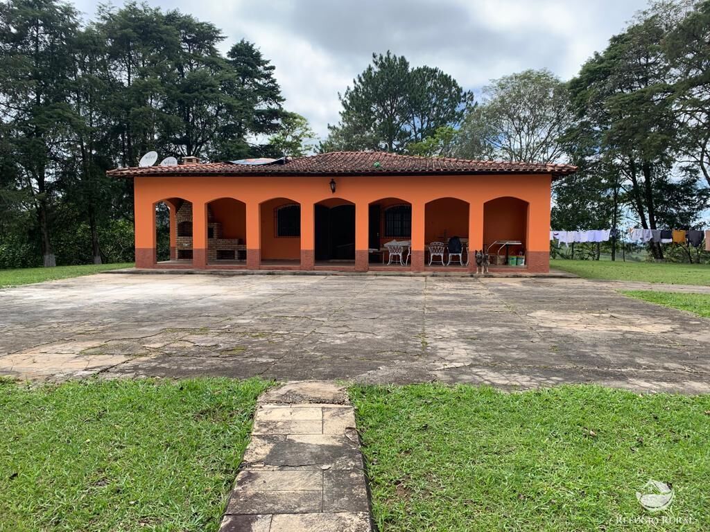 Fazenda à venda com 4 quartos, 224008m² - Foto 1