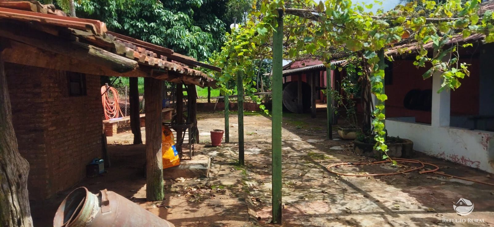 Sítio à venda com 1 quarto, 48400m² - Foto 18