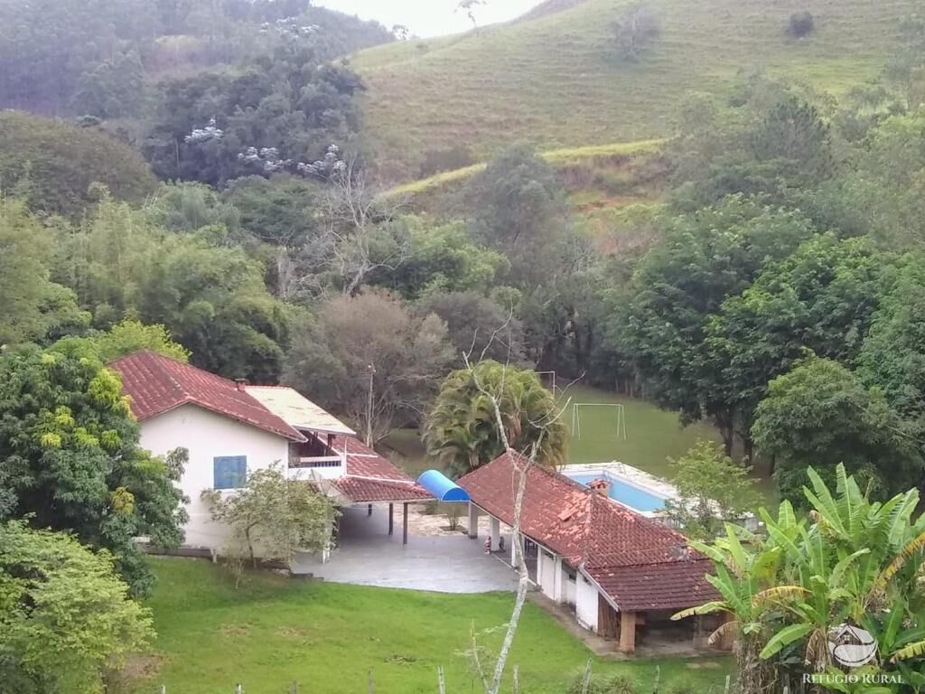 Fazenda à venda com 7 quartos, 500000m² - Foto 1