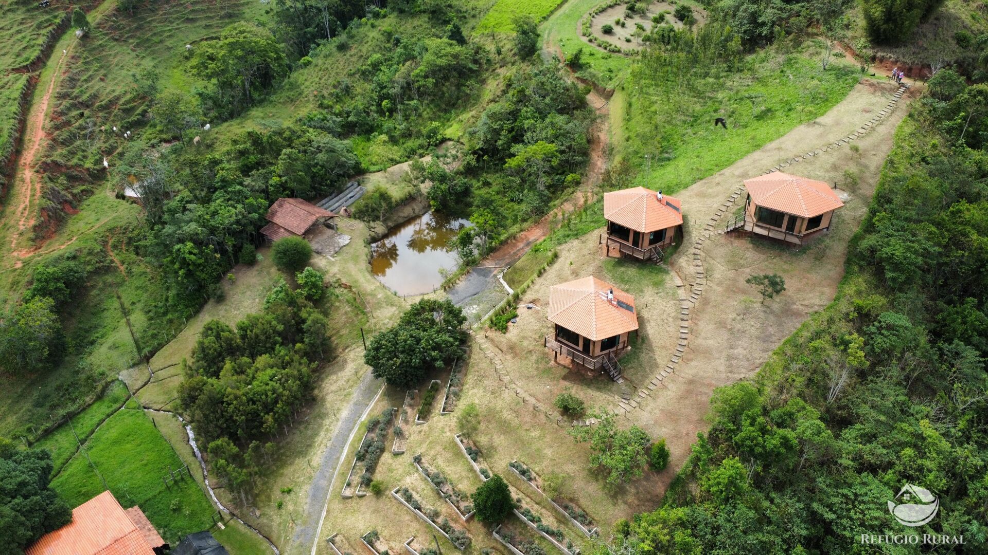 Fazenda à venda com 5 quartos, 240000m² - Foto 25