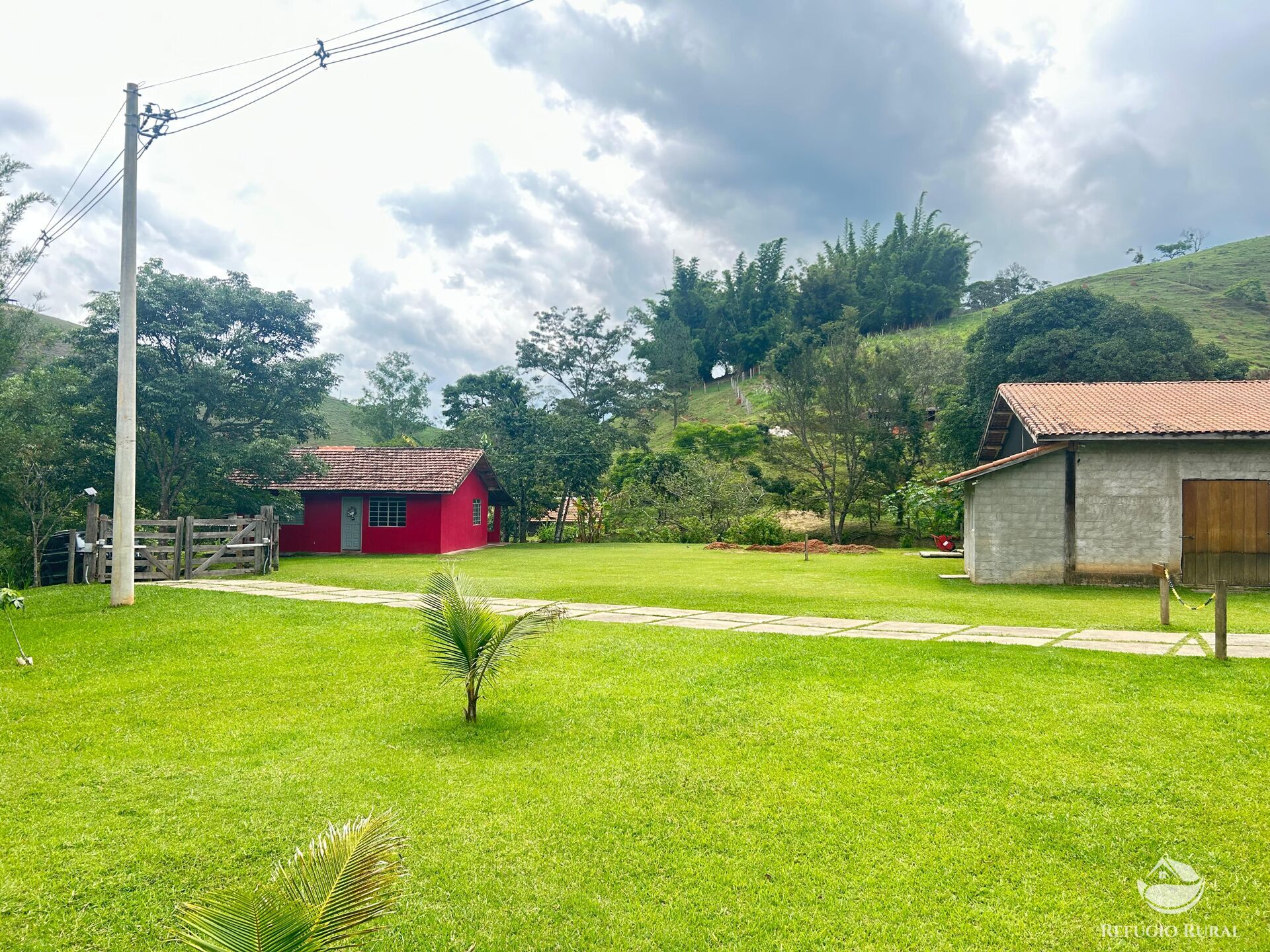 Fazenda à venda com 5 quartos, 240000m² - Foto 14